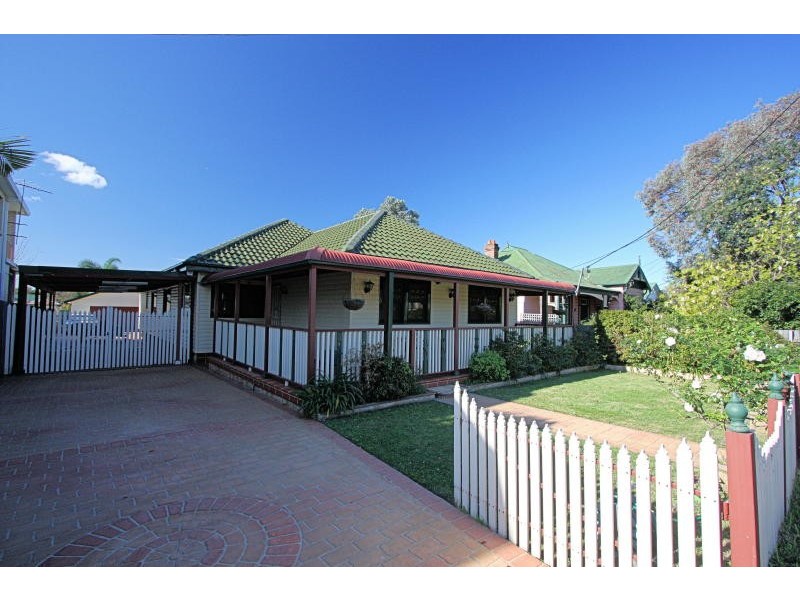 5 Earl Street, Merrylands NSW 2160