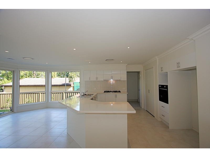 16 Phillip Street, Oatlands NSW 2117