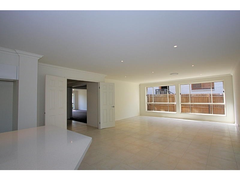 16 Phillip Street, Oatlands NSW 2117