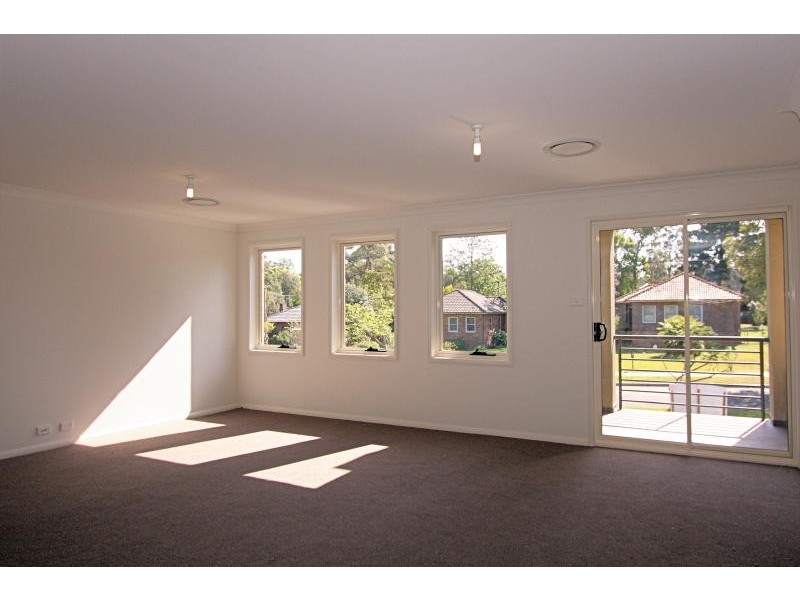 16 Phillip Street, Oatlands NSW 2117