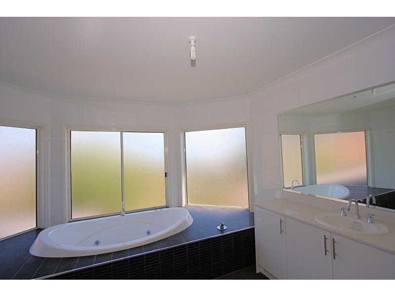 16 Phillip Street, Oatlands NSW 2117