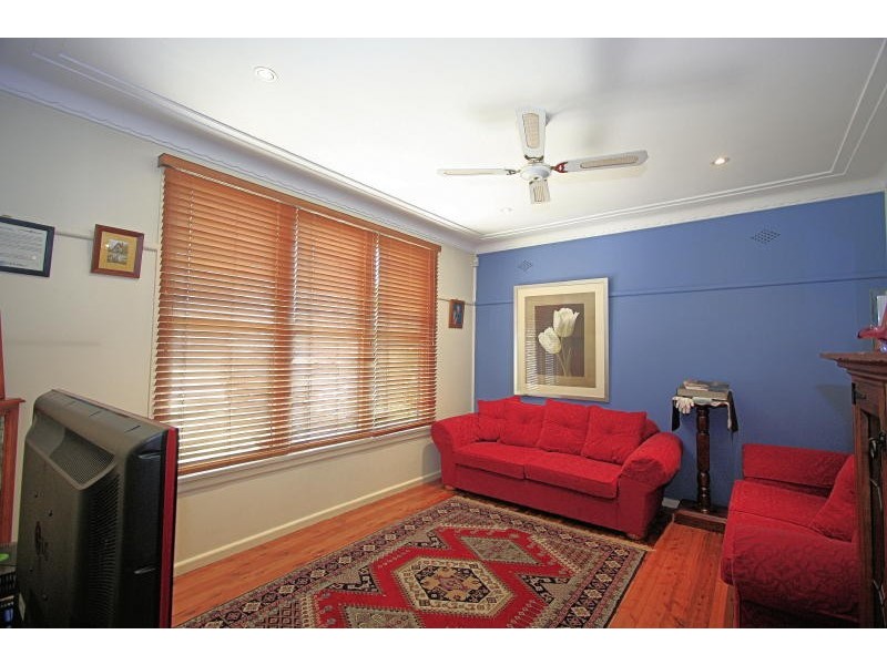 38 Balmoral Street, Northmead NSW 2152