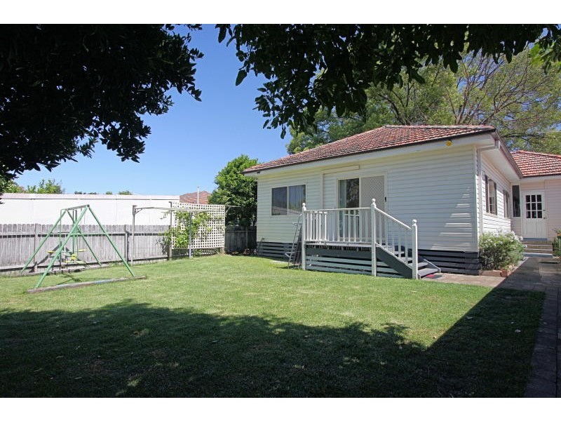 38 Balmoral Street, Northmead NSW 2152