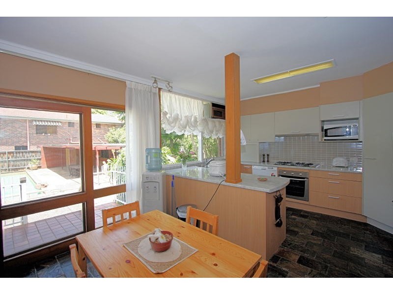 38 Lind Avenue, Oatlands NSW 2117