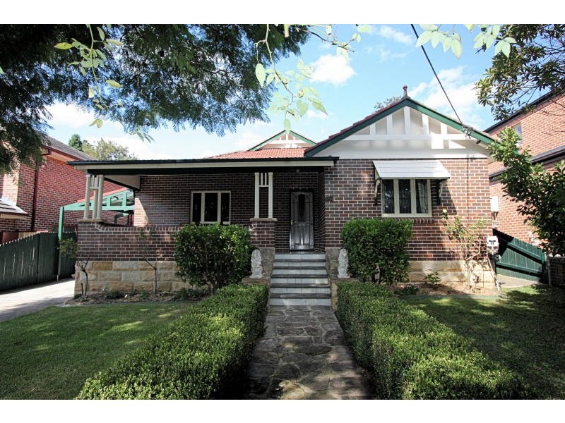 45 Gollan Ave, Oatlands NSW 2117