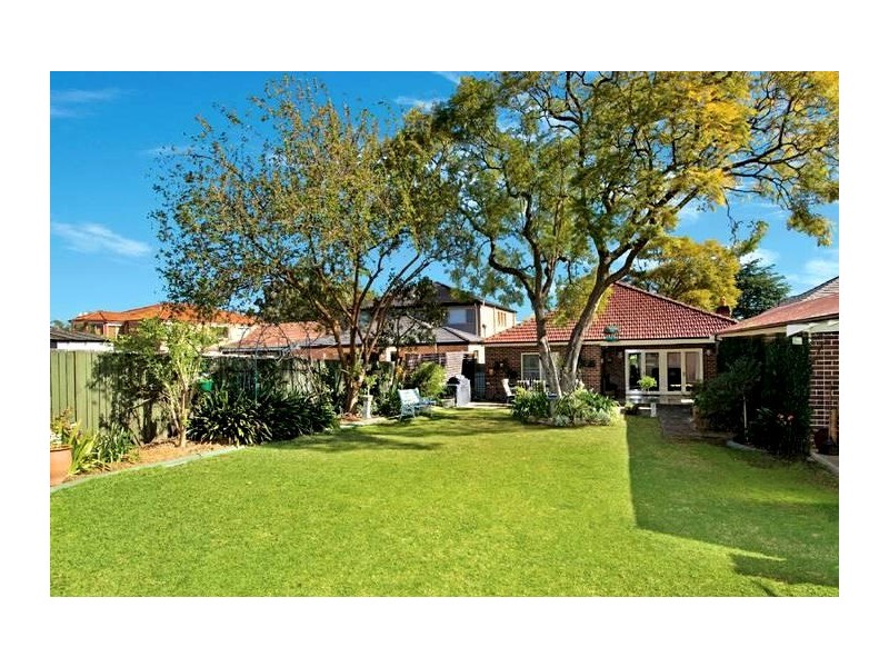 45 Gollan Ave, Oatlands NSW 2117