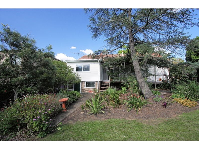 2 St Aidans Avenue, Oatlands NSW 2117