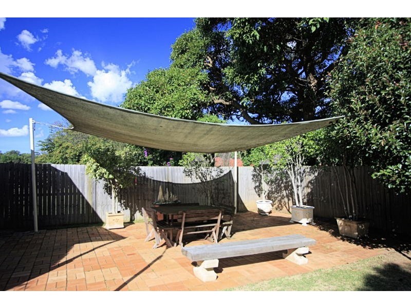 6 Elizabeth Crescent, Northmead NSW 2152