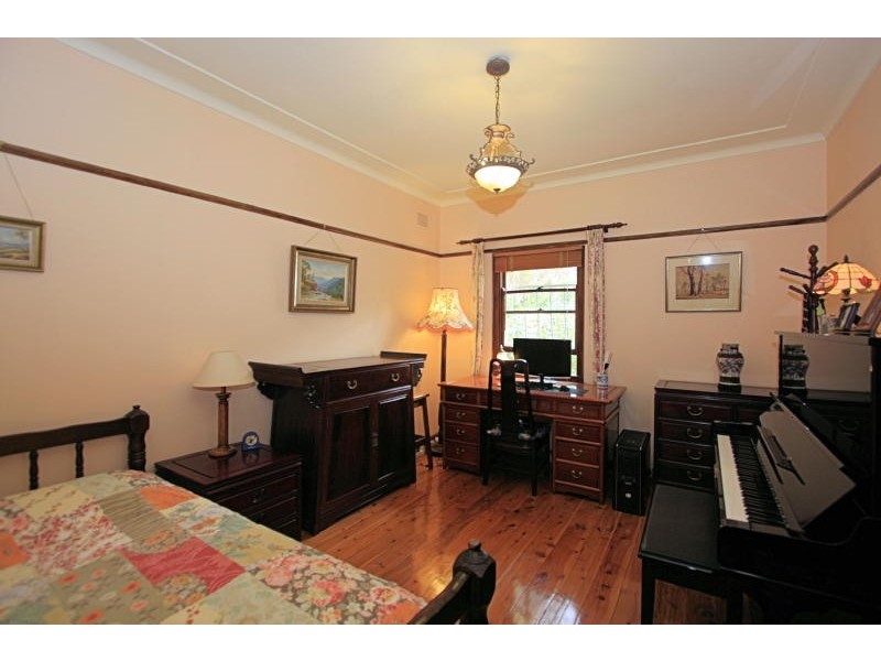 6 Elizabeth Crescent, Northmead NSW 2152