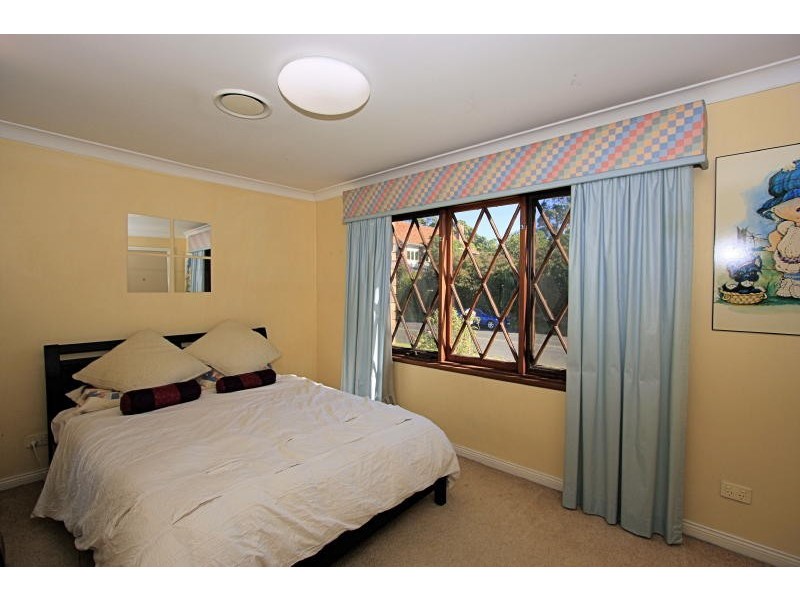 10 Blackwood Place, Oatlands NSW 2117