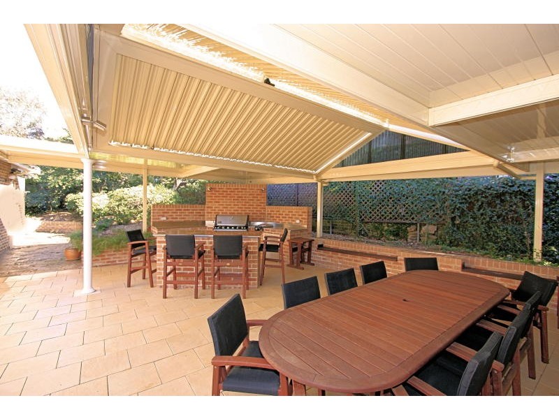 1 Acacia Court, Oatlands NSW 2117