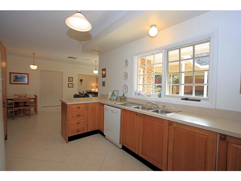 1 Acacia Court, Oatlands NSW 2117