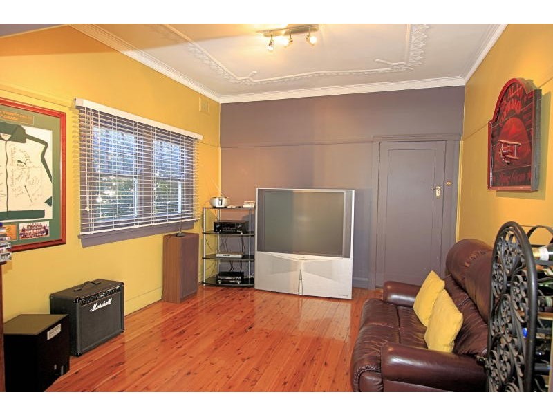 28 Frances Street, Northmead NSW 2152