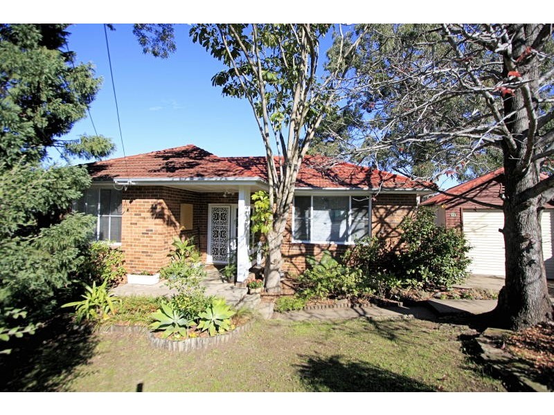 4 Greens Avenue, Oatlands NSW 2117