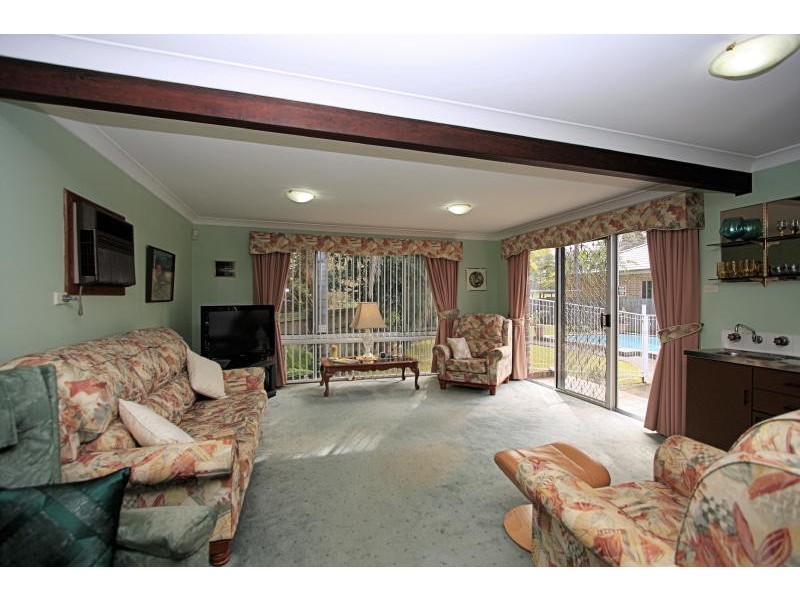 13 Kerrie Road, Oatlands NSW 2117