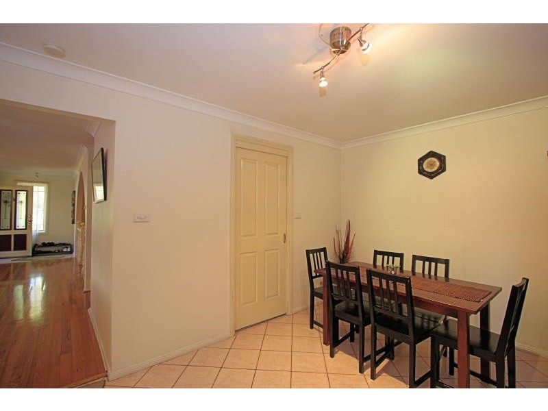 11b Larnook Close, Oatlands NSW 2117