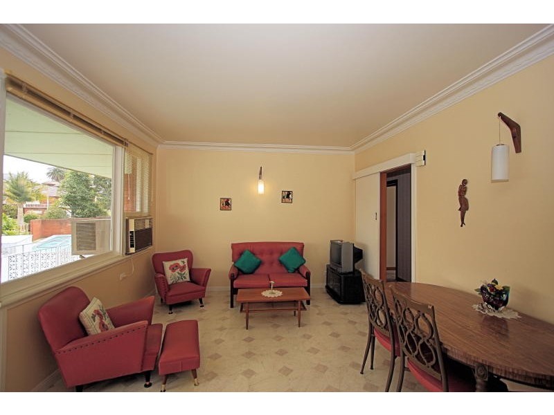 18 Niblick Crescent, Oatlands NSW 2117