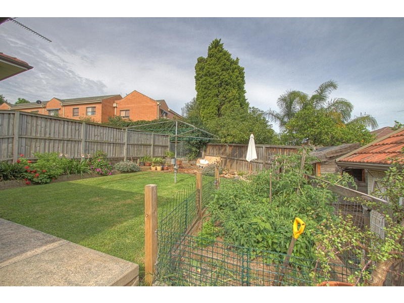 1 Gloucester Ave, North Parramatta NSW 2151