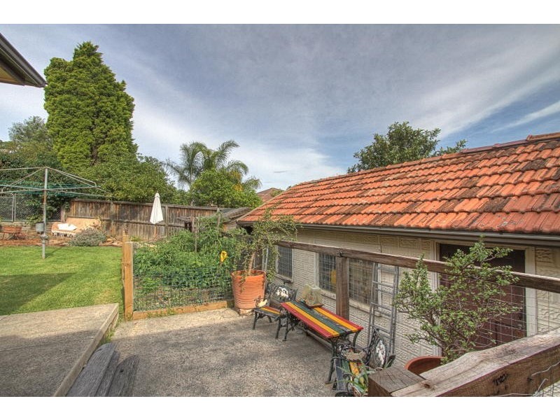 1 Gloucester Ave, North Parramatta NSW 2151