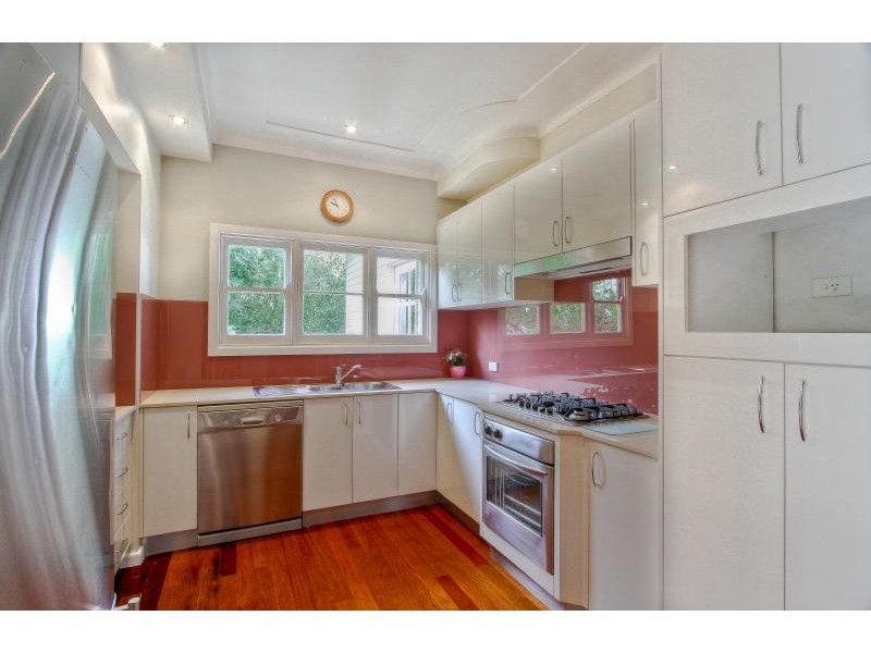 12 Whitehaven Road, Northmead NSW 2152