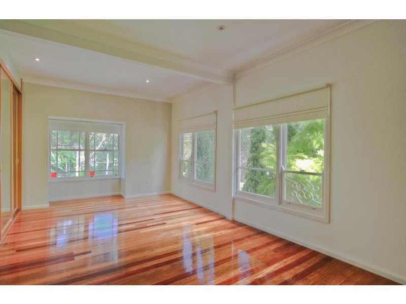 12 Whitehaven Road, Northmead NSW 2152