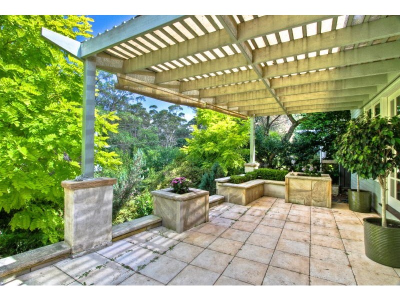 12 Whitehaven Road, Northmead NSW 2152