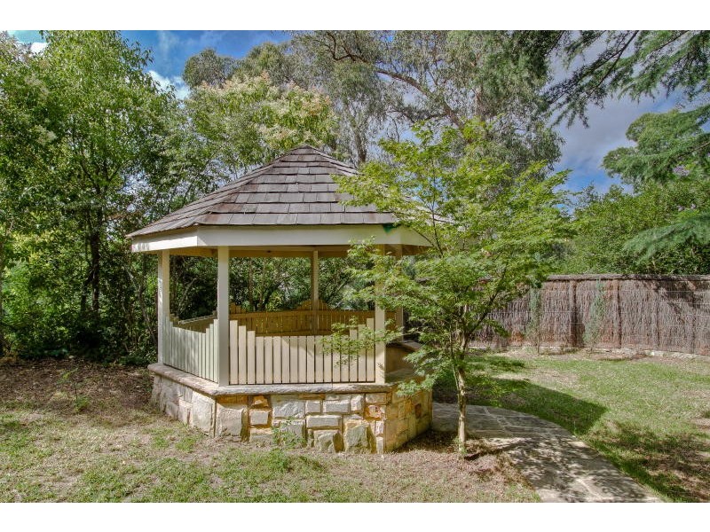 12 Whitehaven Road, Northmead NSW 2152