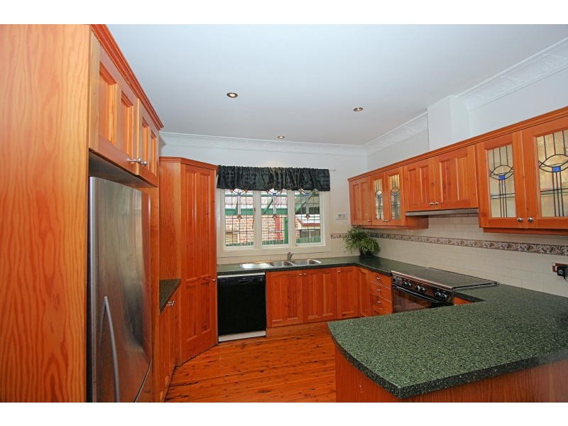 45 Gollan Ave, Oatlands NSW 2117