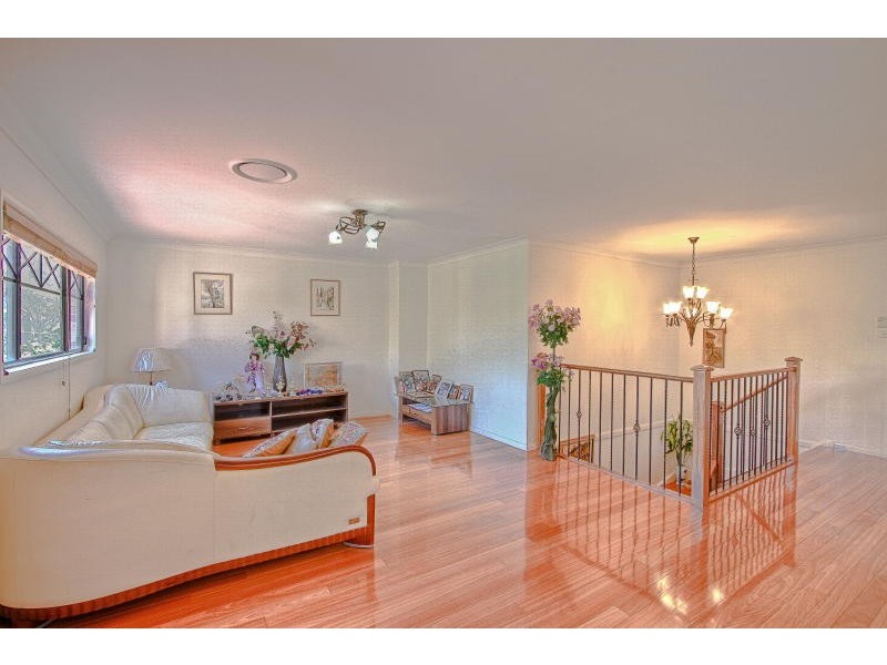 24 Kerrie Road, Oatlands NSW 2117