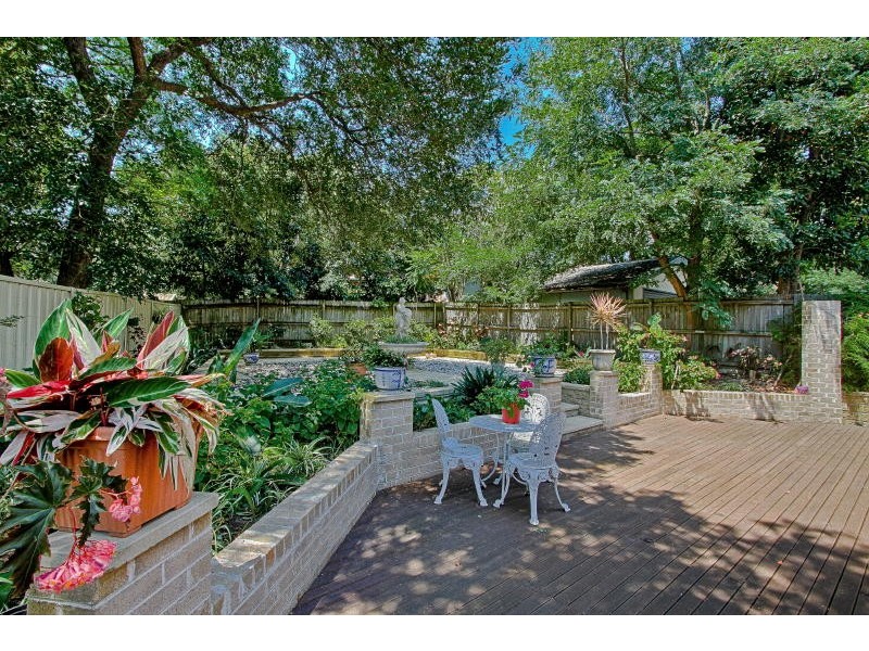 24 Kerrie Road, Oatlands NSW 2117