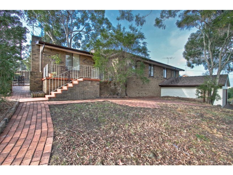 16 Woodbury Street, North Rocks NSW 2151