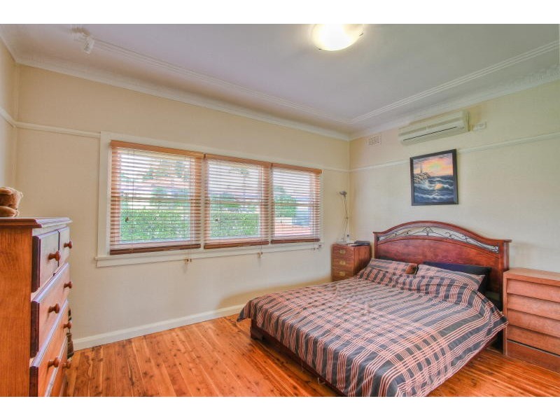 37 Hammers Road, Northmead NSW 2152