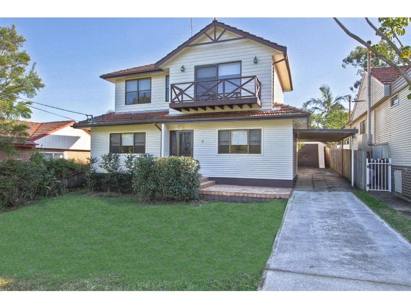 9 Belmore Street East, Oatlands NSW 2117