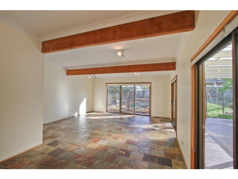 9 Belmore Street East, Oatlands NSW 2117