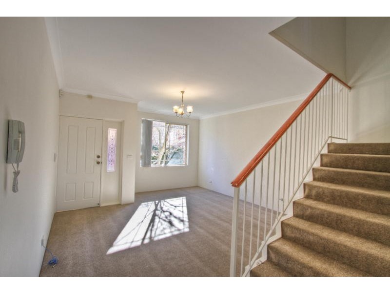 4/49 Bettington Road, Oatlands NSW 2117