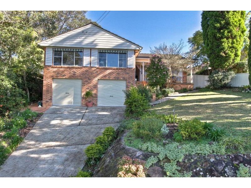 15 Burton Ave, Northmead NSW 2152