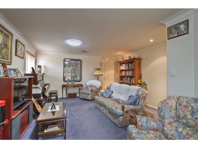 31 Governors Way, Oatlands NSW 2117