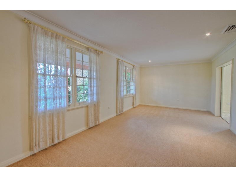 11a Gardenvale Road, Oatlands NSW 2117