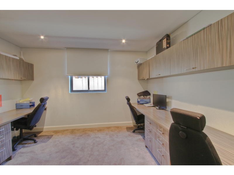 41 Laura Street, Merrylands NSW 2160