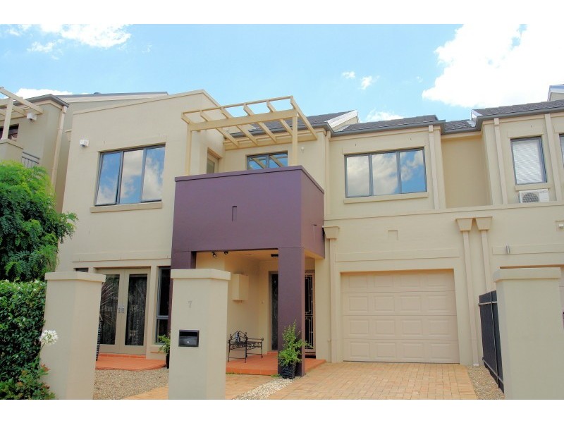 7  Refractory Ct, Holroyd NSW 2142