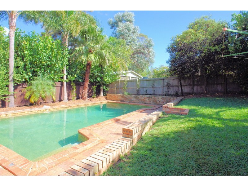 9  Belmore Street East, Oatlands NSW 2117