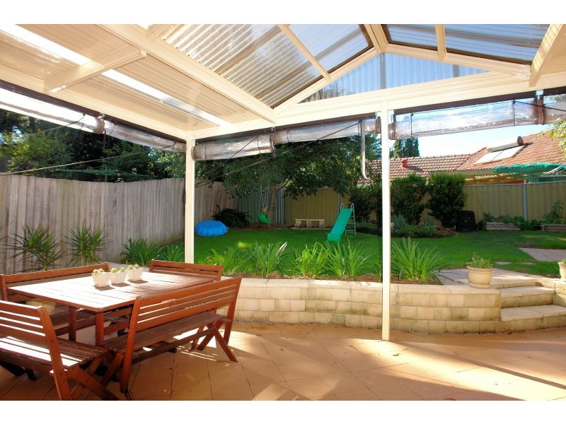 17b  Larnook Close, Oatlands NSW 2117