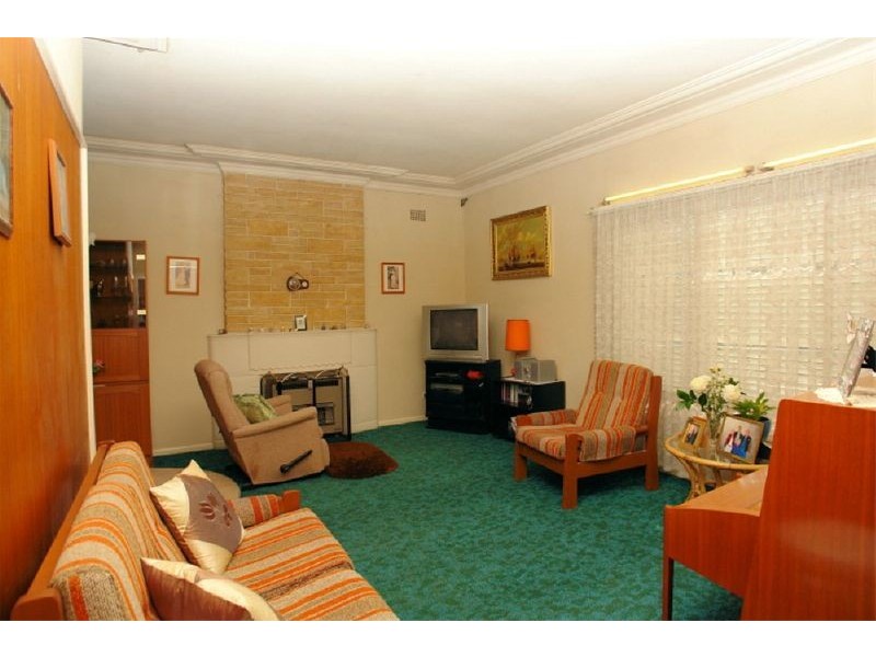 6  Kerrie Road, Oatlands NSW 2117