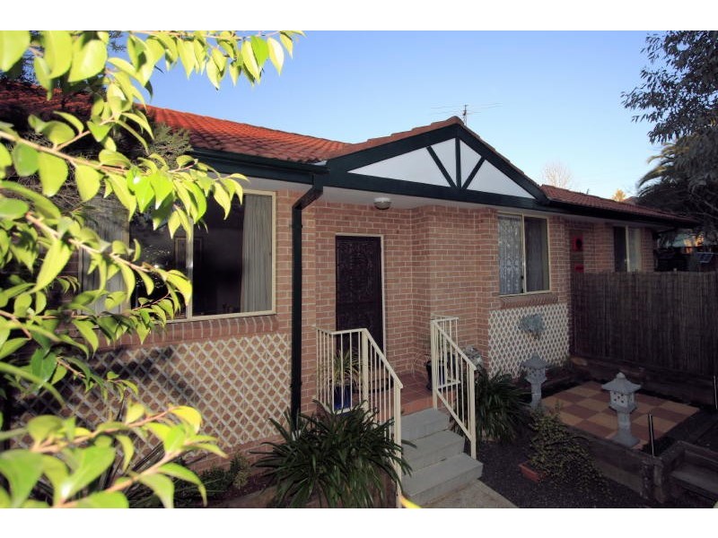 1/3-7   Redbank Place, Northmead NSW 2152