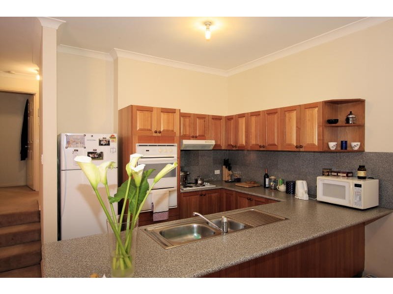 108/40  Strathalbyn Dr, Oatlands NSW 2117