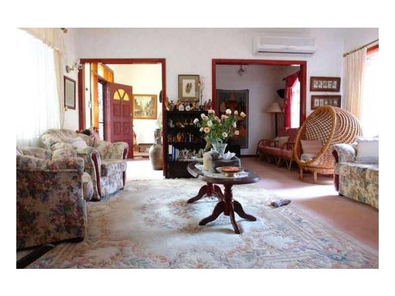 90  Arcadian Circuit, Carlingford NSW 2118