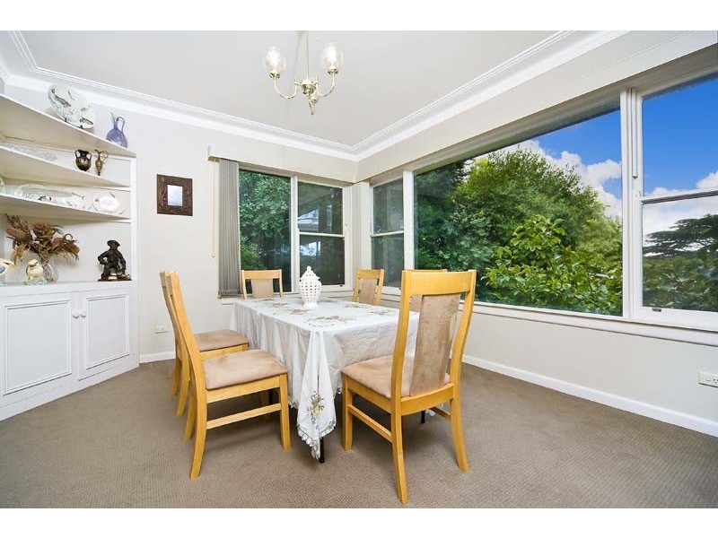 11 Malga Avenue, Roseville Chase NSW 2069