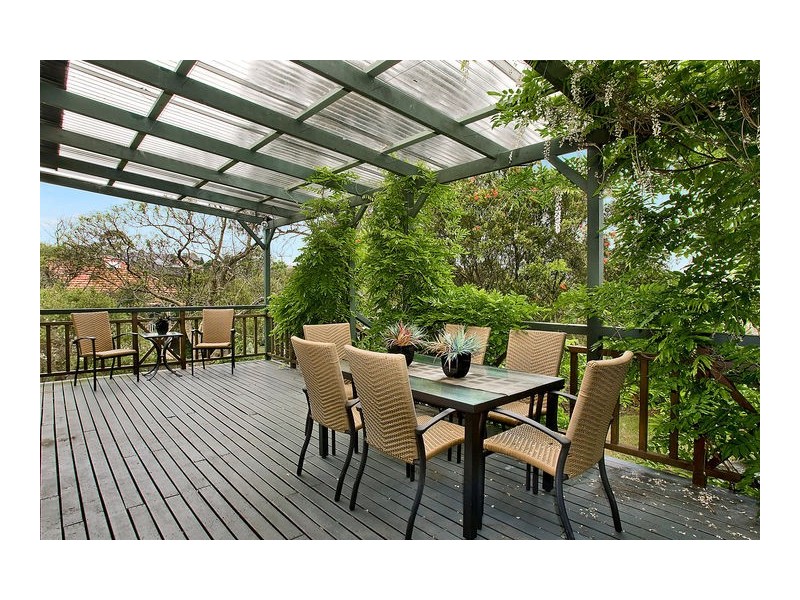 17 Carlotta, Greenwich NSW 2065