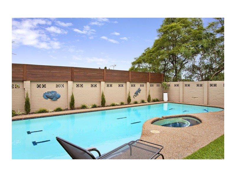 30 Cobden Avenue, Lane Cove NSW 2066