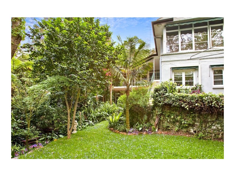 52 Ronald Avenue, Greenwich NSW 2065